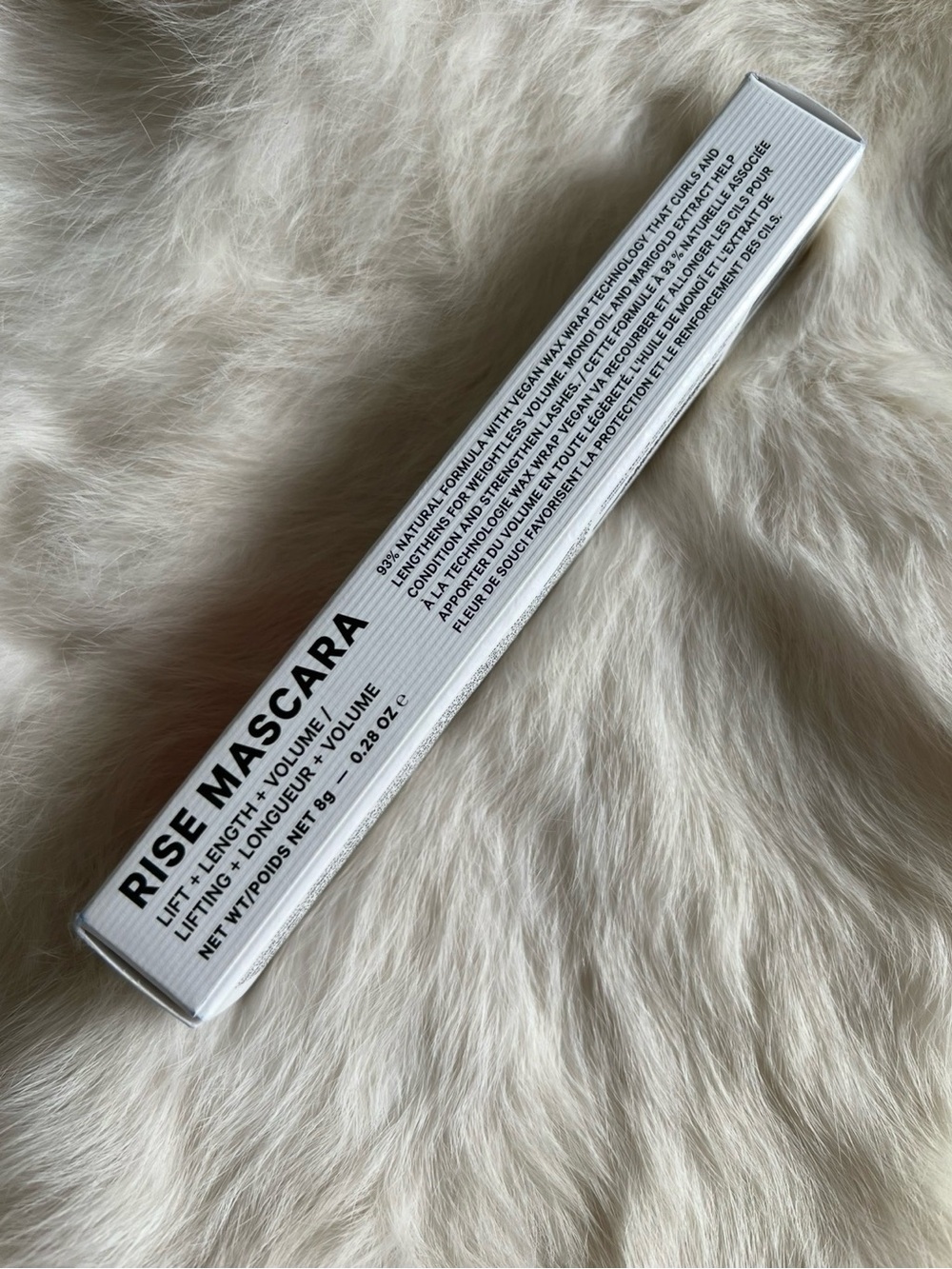 Milk mascara - Picture 2 of 2